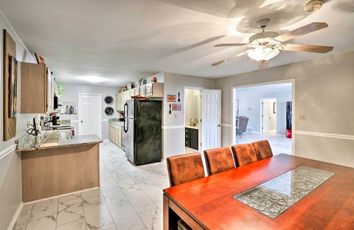 Memphis Cottage | Quiet Memphis Home on 20 Acres: 10 Mi to Downtown!