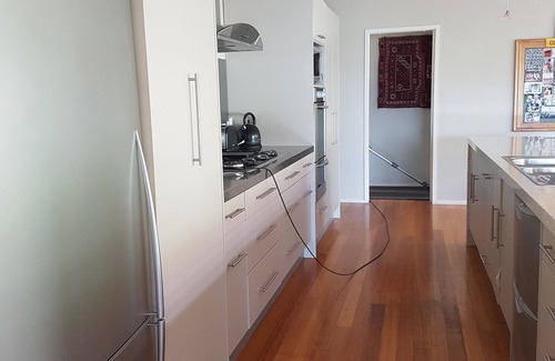 Papamoa Beach House | Quiet Papamoa Retreat for Summer Fun