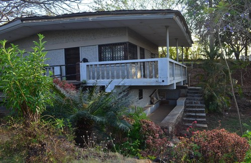 Wadgaon Cottage | Quiet, peaceful location, ideal for romantic getaways and family vacations alike