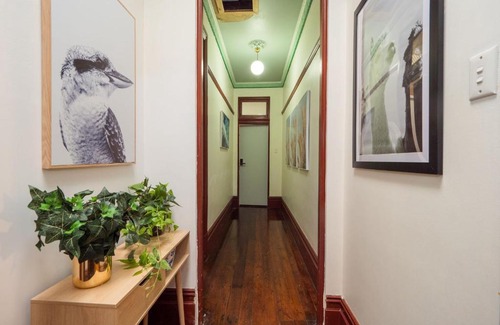 Strathfield House | Quiet Private Room In Strathfield 3min to Train Station G2 - ROOM ONLY
