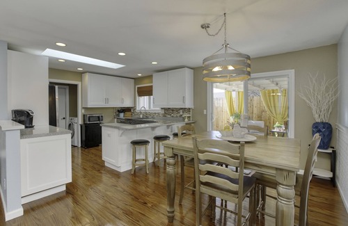Nipomo House | Quiet relaxing home - 15 minutes to Pismo Beach. Tesla Level 2 charging on site