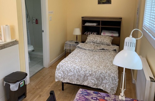 Colwood House | Quiet separate entrance studio room in Colwood