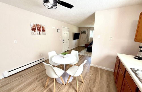 Cedar Rapids - Iowa City Apartment | Quiet Space Apartment