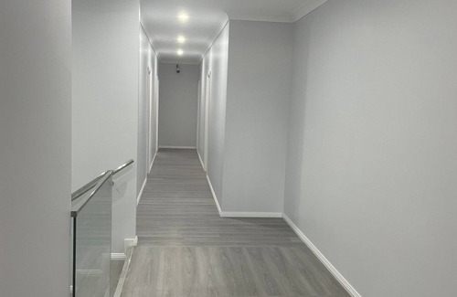 Mount Druitt House | Quiet Spacious Family House Mt Druitt - 11 bedrooms