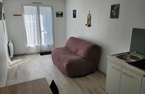 Forges-les-Bains Apartment | Quiet studio 35 minutes from Paris