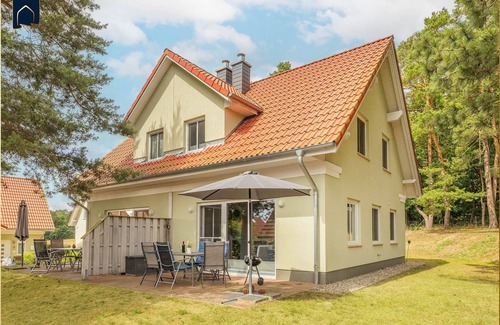 Korswandt House | Quiet vacation home in Korswandt in the countryside - with garden, fireplace & infrared cabin