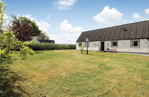 Loberod House | Quiet vacation in the countryside on the plain of Skane!