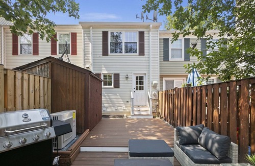 Countryside House | QuincyCharm: Exercise Equipment & 40 Mins to DC!