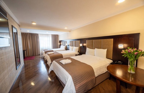 Chimborazo Province Hotel | Quindeloma Art Hotel And Gallery