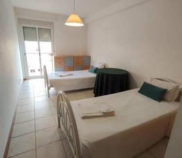 Portimao Apartment | Quinta das Oliveiras 4 Bedrooms with Balcony