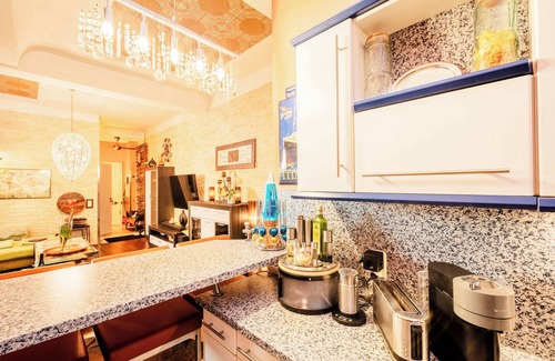 Friedrichshain-Kreuzberg Apartment | Quit and central designer loft with elevator