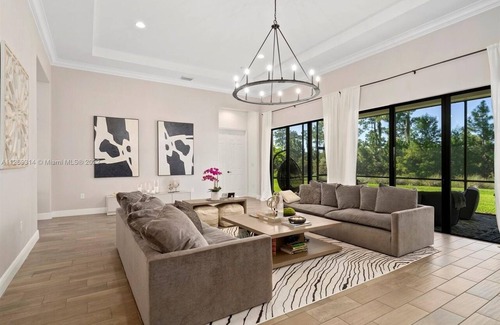 Ave Maria House | Quite golf community in luxury estate home