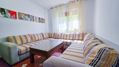 Oued Laou Apartment | Résidence Al Kassaba, Beach, Pool, Fast Wifi