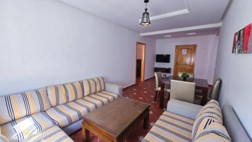 Oued Laou Apartment | Résidence Al Kassaba, Beach, Pool, Fast Wifi
