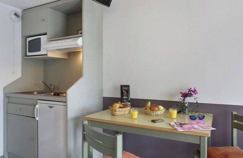 Merville Apartment | Résidence Résid'price ST2