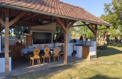 Vojvodina House | Róka's- Farm