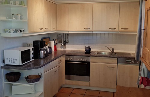 Garz/Rugen House | Rügenferien Unter Reet auf Großem Wassergrundstück