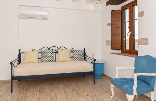 Skala Villa | R 1086 Leon’s Villa Sofia With Sea view, Private Balcony or Terrace & Barbecue