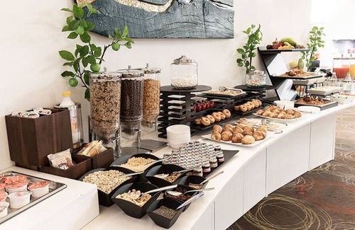 Capolago Apartment | R 1163 Double Room with Mini-Bar, Safe Deposit Box & FREE WiFi – Breakfast INC.