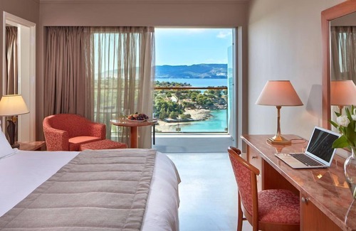 Agii Anargiri House | R 1192 Hotel Grace Junior Suite with Sea View