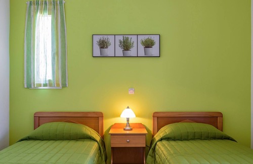 Lavreotiki Villa | R 1302 Anker Red Villa With Safe Deposit Box, Sea view & Sofa Bed
