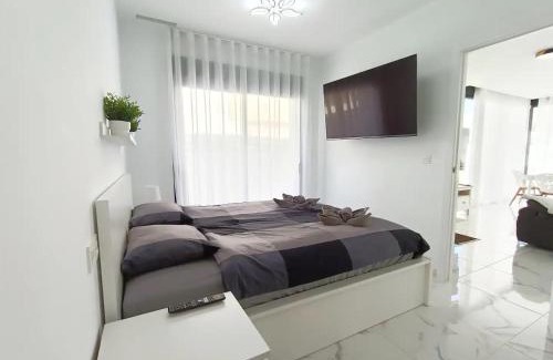 Los Montesinos House | R-40-1 Perla Mediterranea