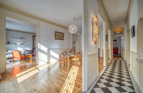 Secteur 2 Apartment | R'Apparts T4 Le Prieuré