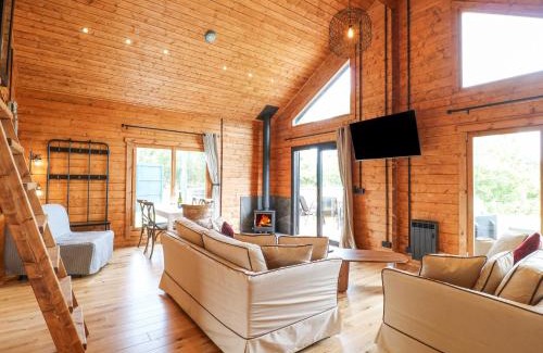 South Luffenham House | Rabbit Hole