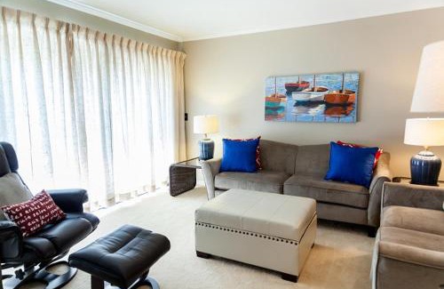 Twin Oaks House | Racquet Club 10 by Wild Dunes, in Resort Core