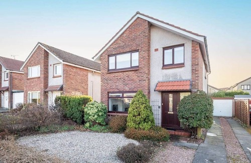 St. Andrews Ski Chalet | Radernie Place (No 23)