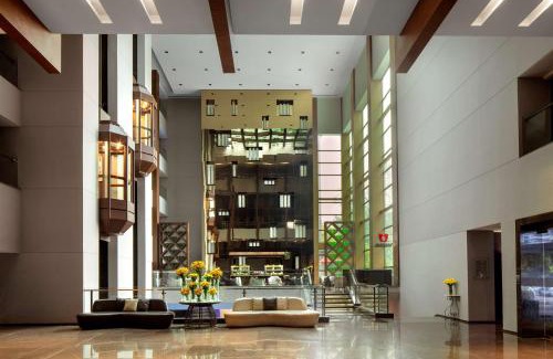 Bangalore City Center Hotel | Radisson Blu Atria Bengaluru