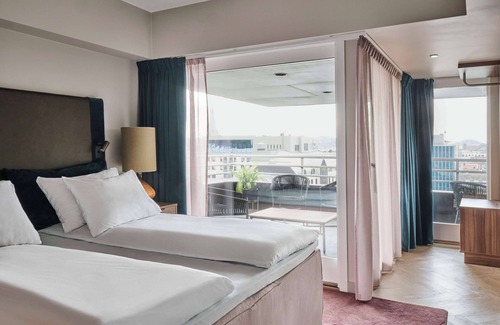 Kristiansand Hotel | Radisson Blu Caledonien Hotel, Kristiansand