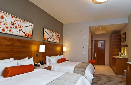 Calgary Hotel | Radisson Hotel & Conference Centre Calgary Airport