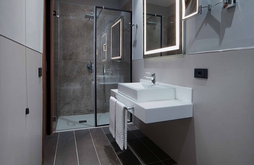 Nola Hotel | Radisson Hotel Nola Naples