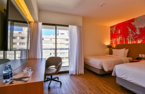 Campinas Hotel | Radisson Red Campinas