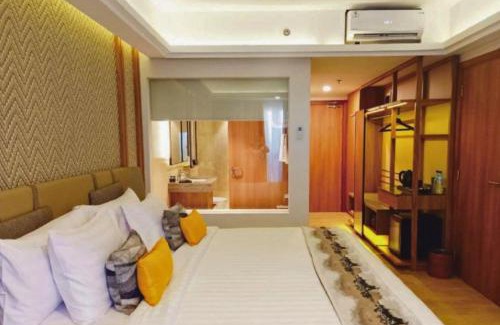 Senggigi Apartment | Ragnala 1 BR King Sea View ZN261
