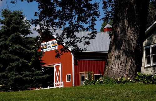 Onalaska Bed & Breakfast | Rainbow Ridge Farms