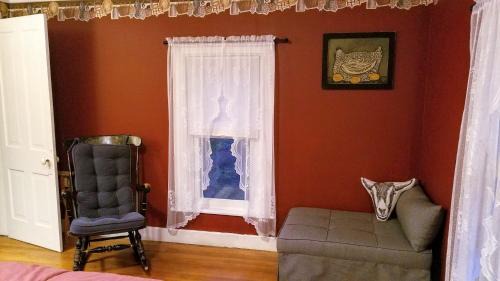 Onalaska Bed & Breakfast | Rainbow Ridge Farms