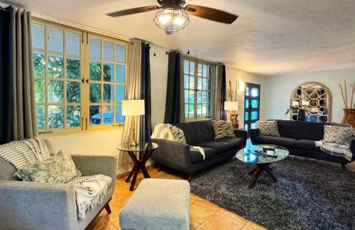 Mameyes II House | Rainforest View 4 bed 3 bath Hot Tub - Generator