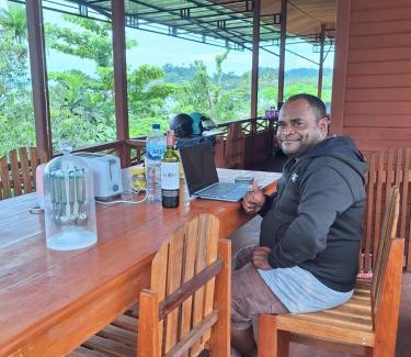 Waisai House | Raja Ampat Koba-koba Guest House