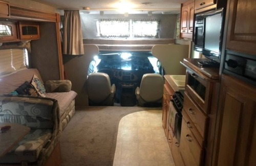 Raleigh House | Raleigh RV ~ Small House Experience!