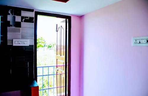 Tiruvannamalai House | Ramana Maharshi Guest House AC