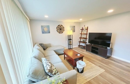 Tonawanda House | Ranch Oasis in Buffalo Niagara Area: Ideal Family Getaway