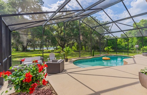 Clermont House | Ranch with pool/Lake fishing kayak Paddleboard Soccer Motocross 30 min to Disney