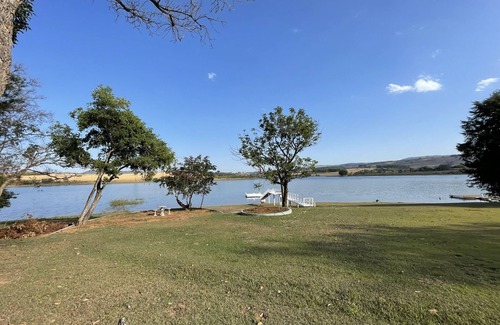 Cassia Cottage | Rancho Cassia/Ibiraci 18 people