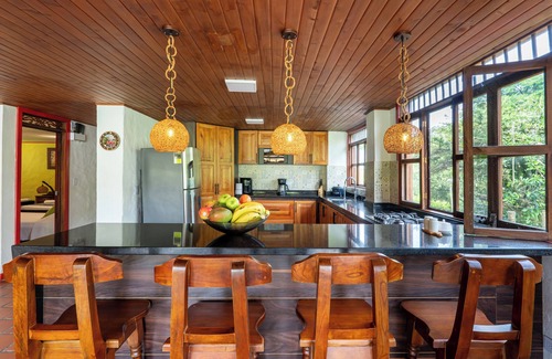 Montenegro Villa | Rancho La Soledad/Jacuzzi& BBQ/Piscina beatiful