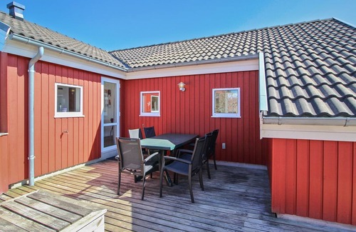 Lyngsbæk Strand House | "Rani" - 800m from the sea by Interhome