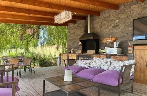 Las Cabras Ski Chalet | Rapel Lake House with jacuzzi and kayak included