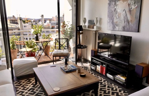 16th Arrondissement Apartment | Rare 2 rooms, near Trocadero, Eiffel Tower