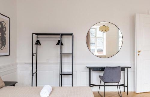 Nyhavn - Amalienborg Apartment | Rare 4BR Apartment w Unique Details in CPH City